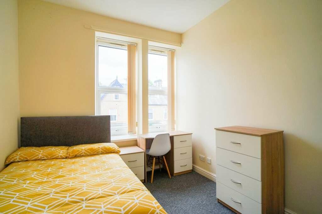 94_Harcourt_Road