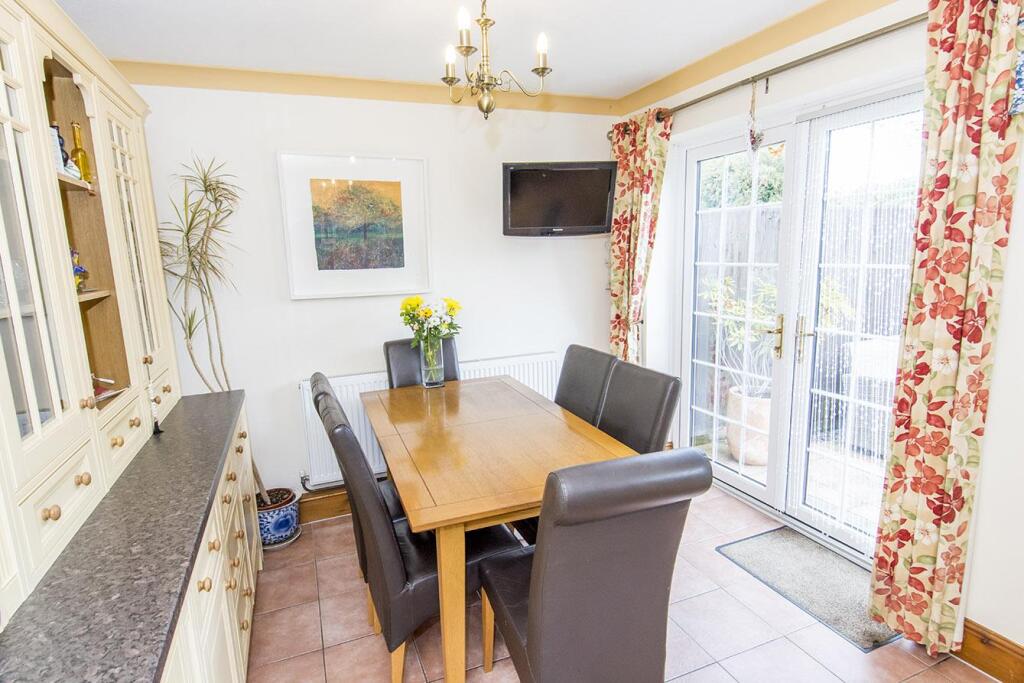 (Kitchen / Diner Photo Three)