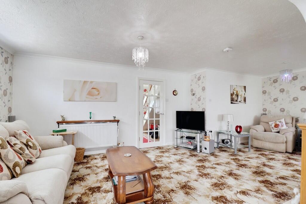 69f8bf3f-img_3142...