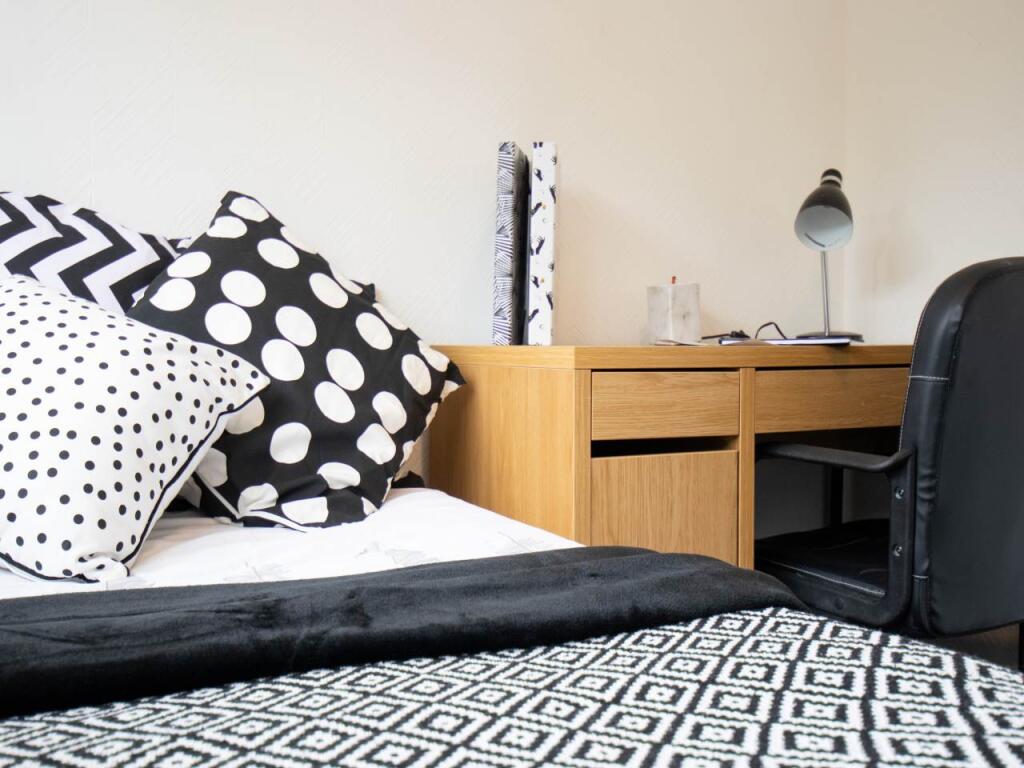 87_TD_Canterbury_stu