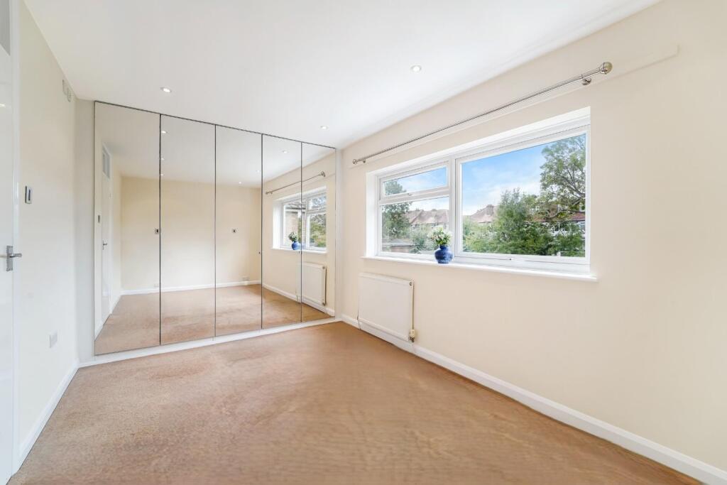 HAYMER GARDENS (20) edit.jpg