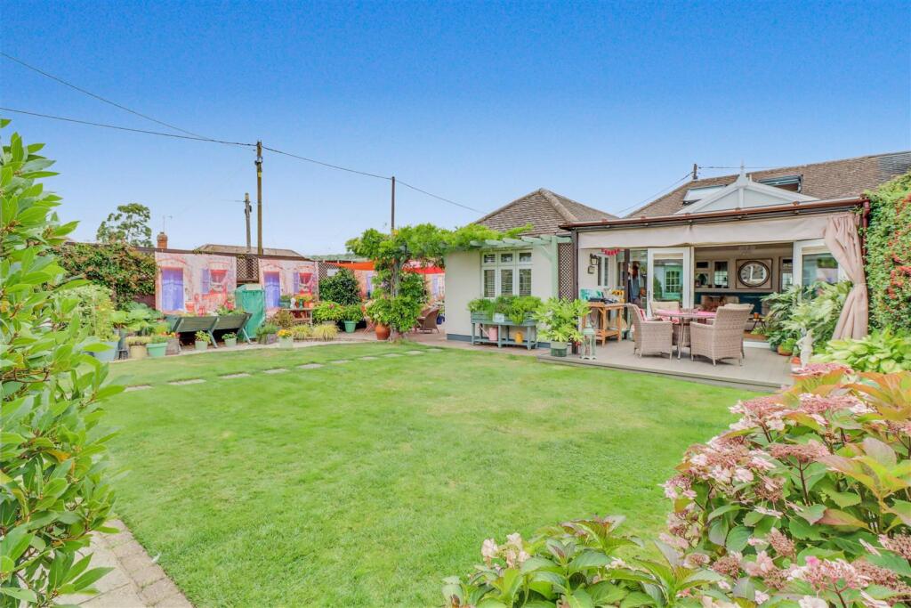 57 VICTORIA AVENUE-24.jpg