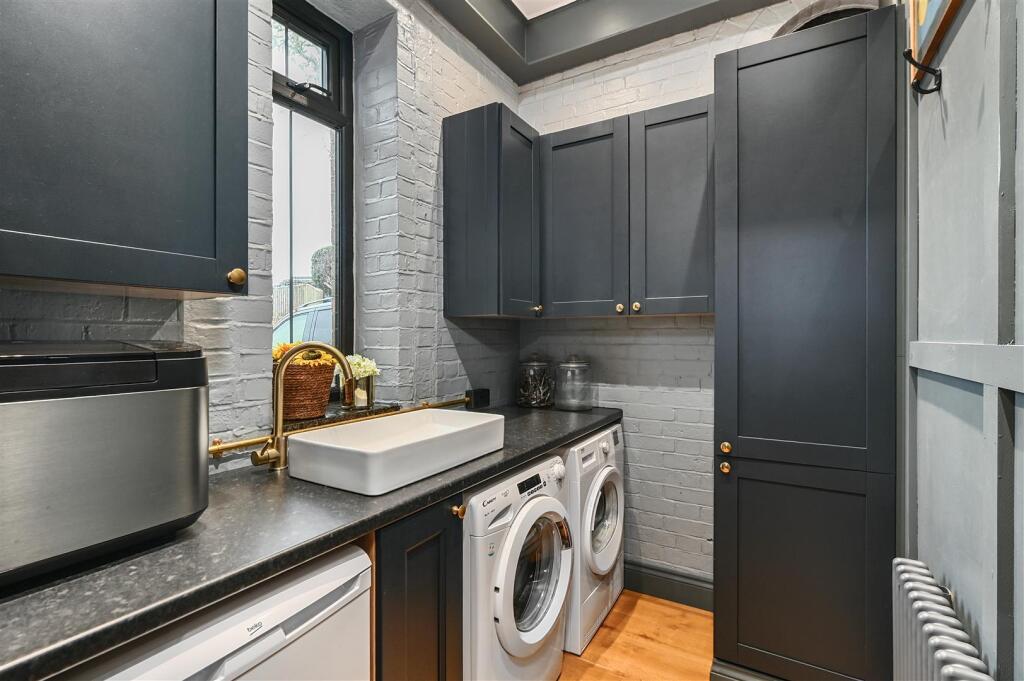 Birkdale hall tn39 (24).jpg