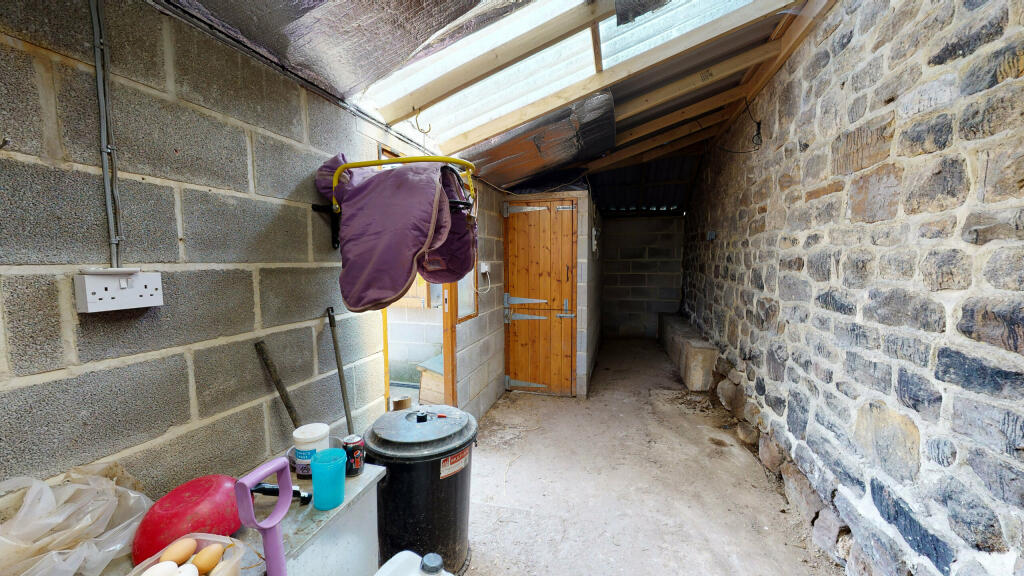 Intake-Gate-Farm-Hawksworth-06282022_111925