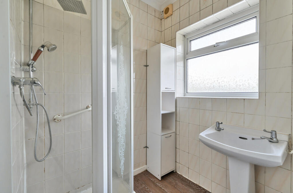 1315782-5-685d50f...