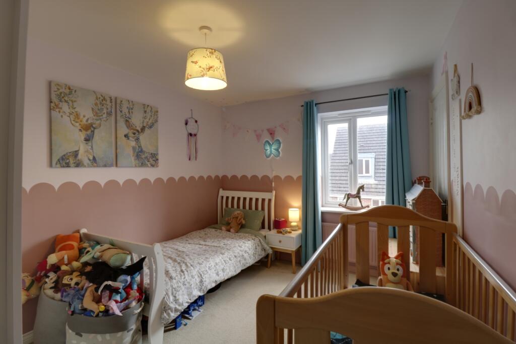 Bed 3 a