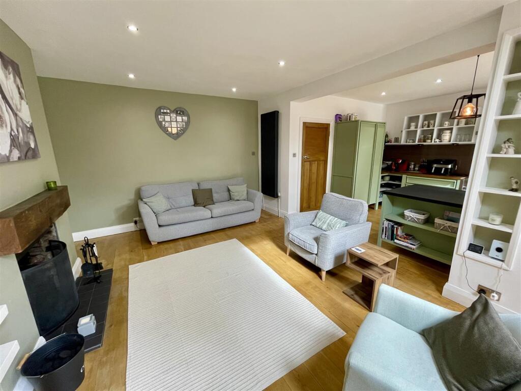 Kitchen/Diner/Family Room