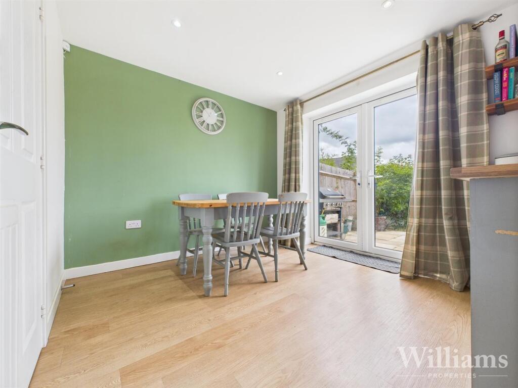 CAM02861G0-PR0434-STILL010 - Copy.jpg