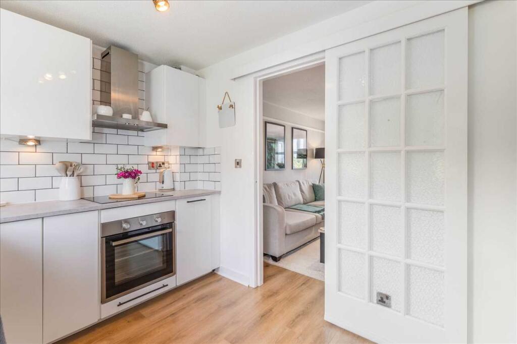 Kitchen (2)