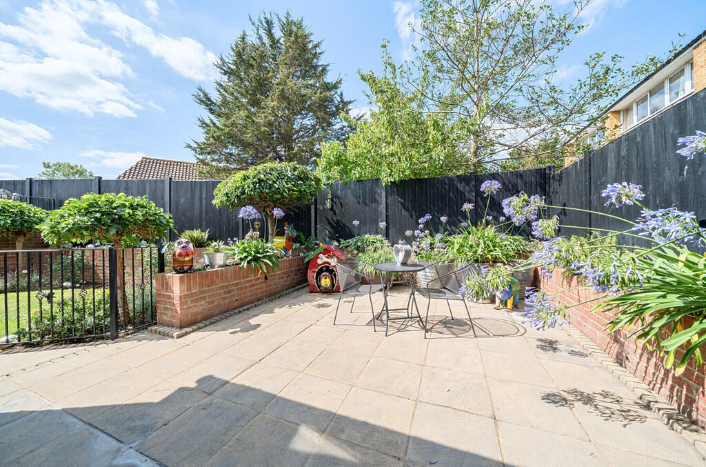 rear garden7