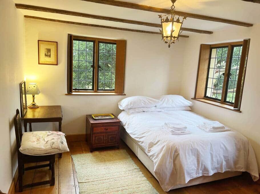 36 Bedroom
