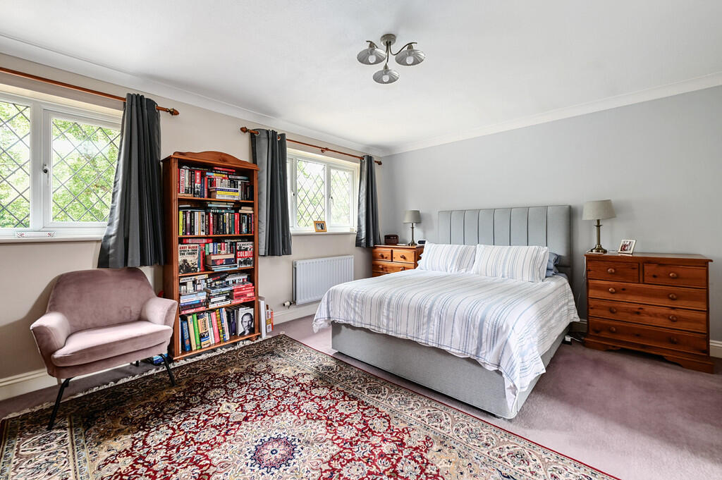 7 Reading Road (4...