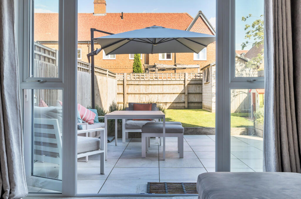 1343094-12-68a89d...