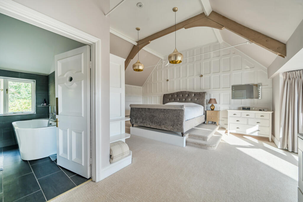 1373662-14-6900d9...