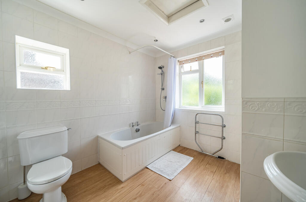 9-681cbd065b5b0-1...