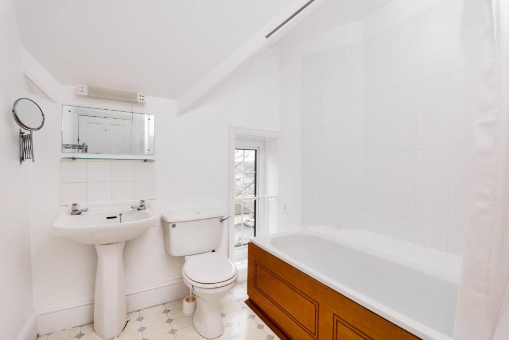 Flat 6, Lansdown Gro