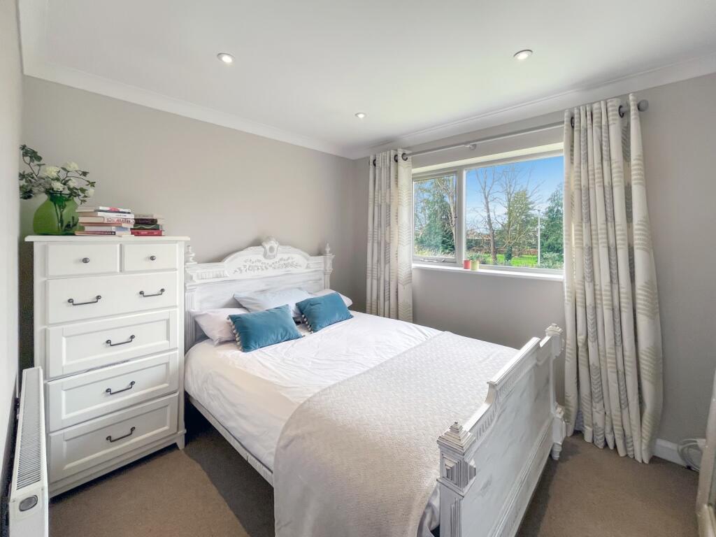 Bedroom5
