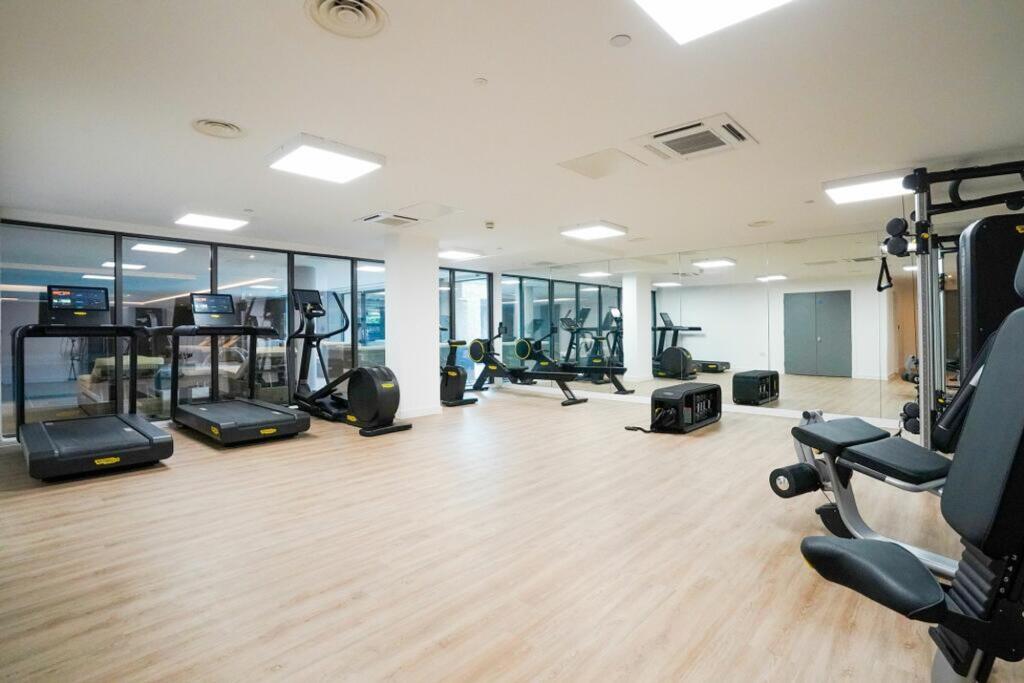 COMMUNAL FOYER AND LEISURE FACILITIES