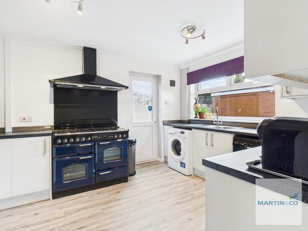 CAM03663G0-PR0127...