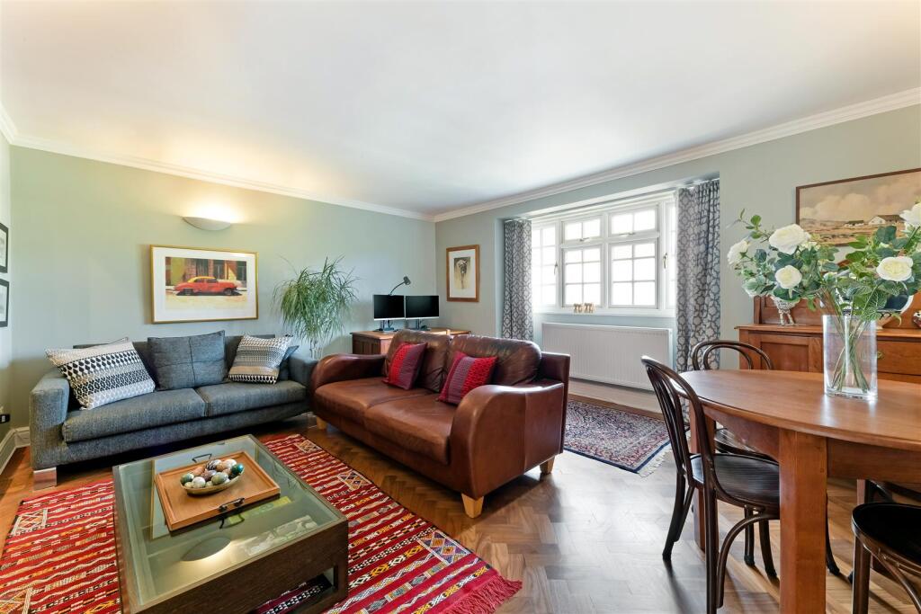 DOWNS LODGE COURT (3).jpg