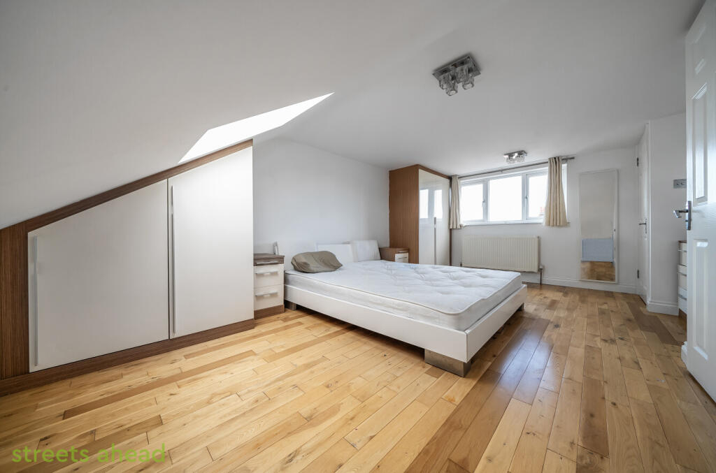 5aa52708-d471-456...