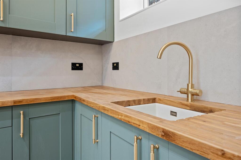 2TownhouseWeb06.jpg
