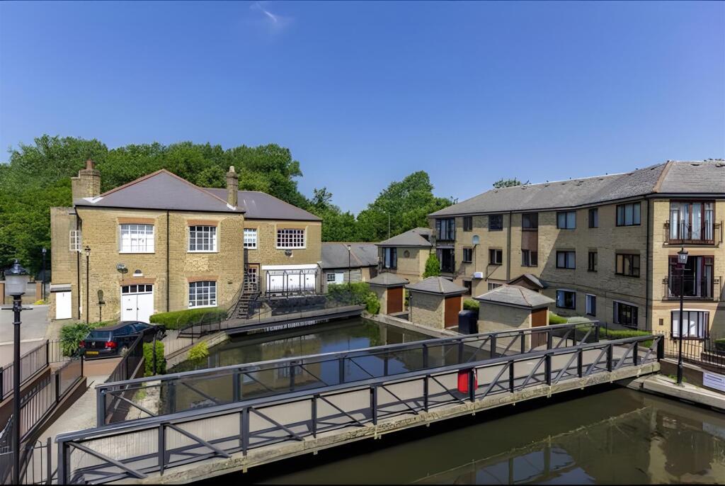 Riverside House Development