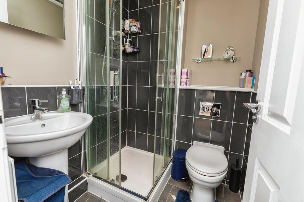 En-suite to Bedroom One