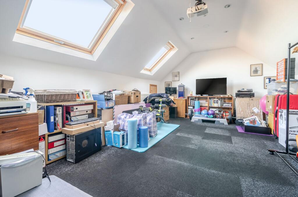 Bedroom 4/studio/cinema room