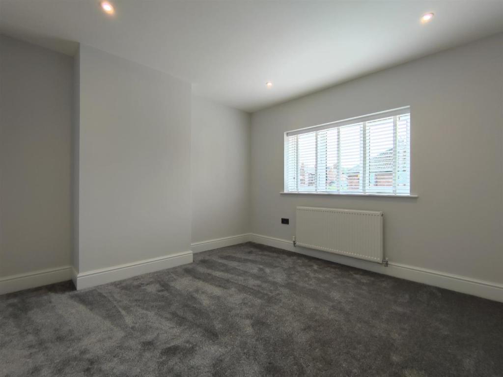 Bedroom 2 Aspect 2