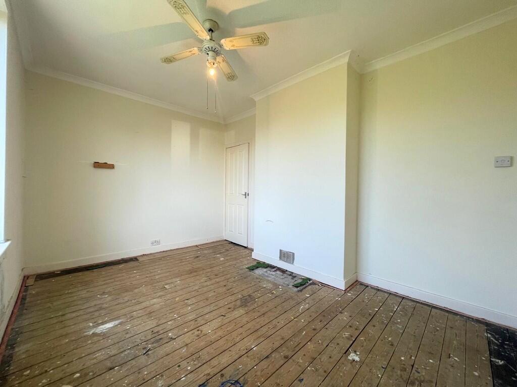 IMG-20250520-WA00...