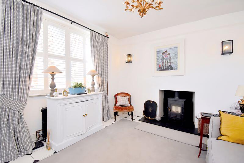 Sitting room 