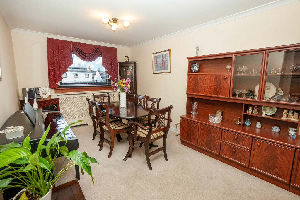 WallaceSt_DiningArea_1