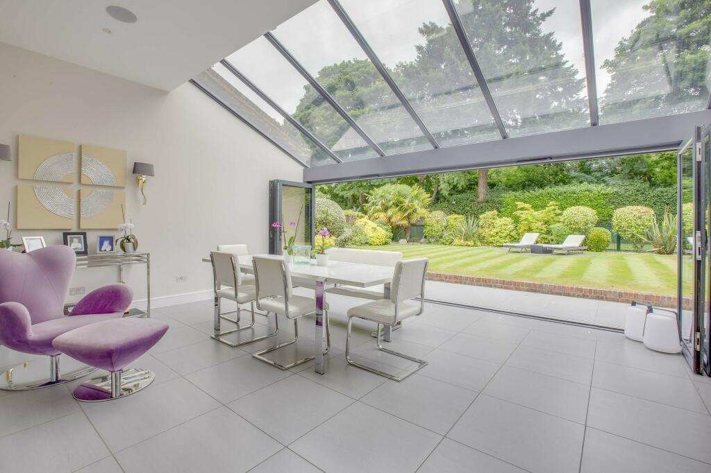 80 Gregories Road, HP9 1HL (LOW RES)-24