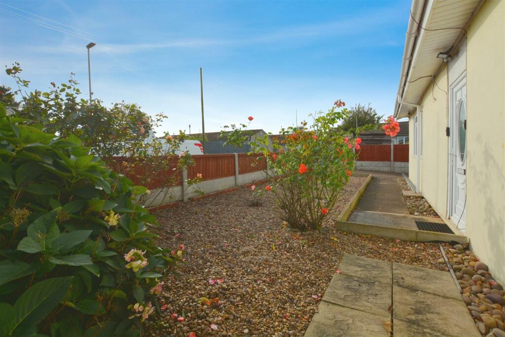 Front Gardens