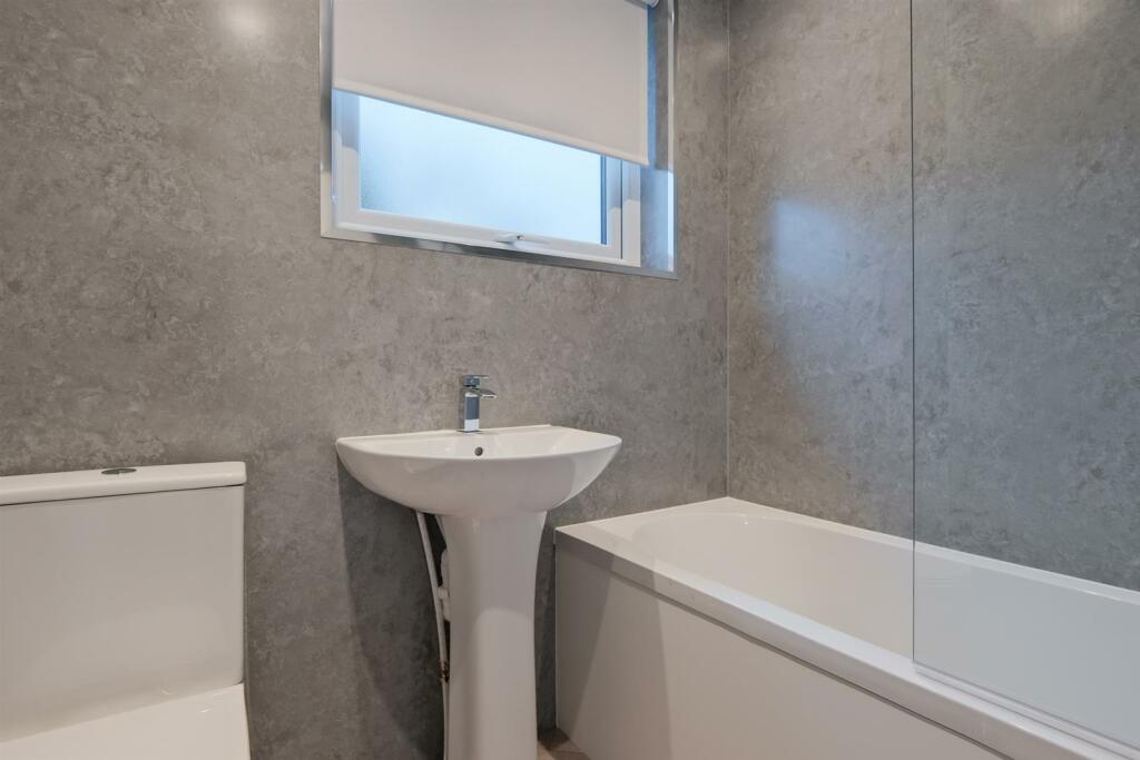 023-36 Earn Crescent, Wishaw ML2 0PE.jpg