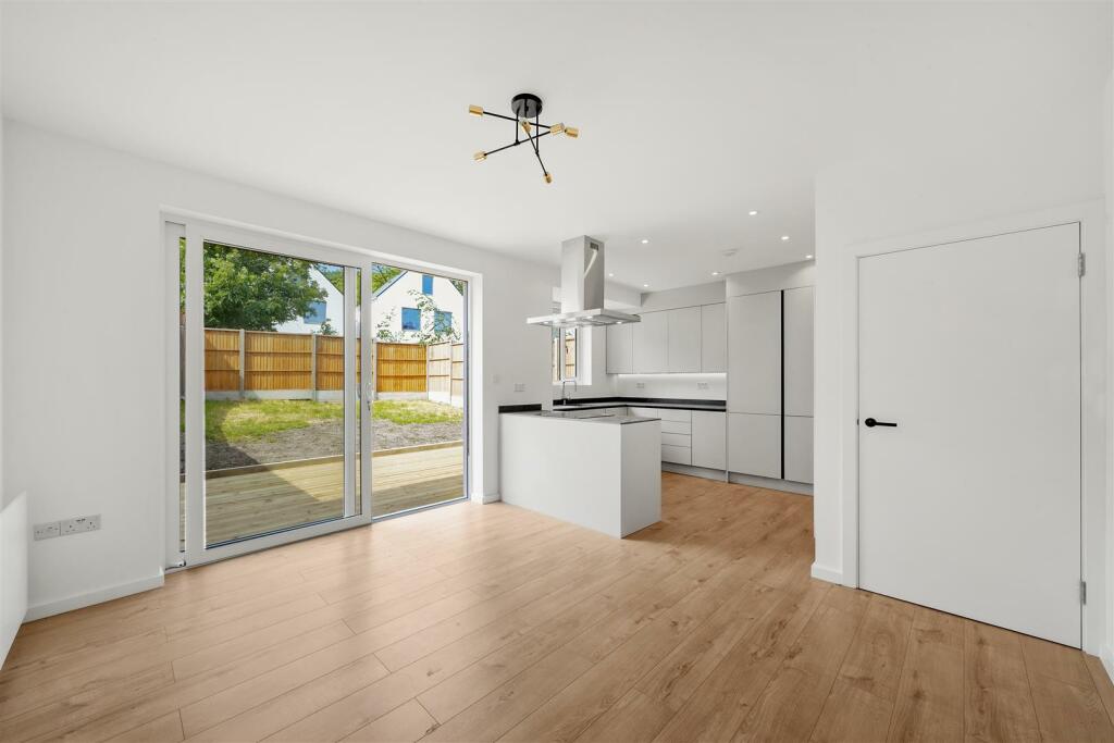 14 St. Andrews Avenue - NU3NLruk05nzSSqLNOEm.jpg