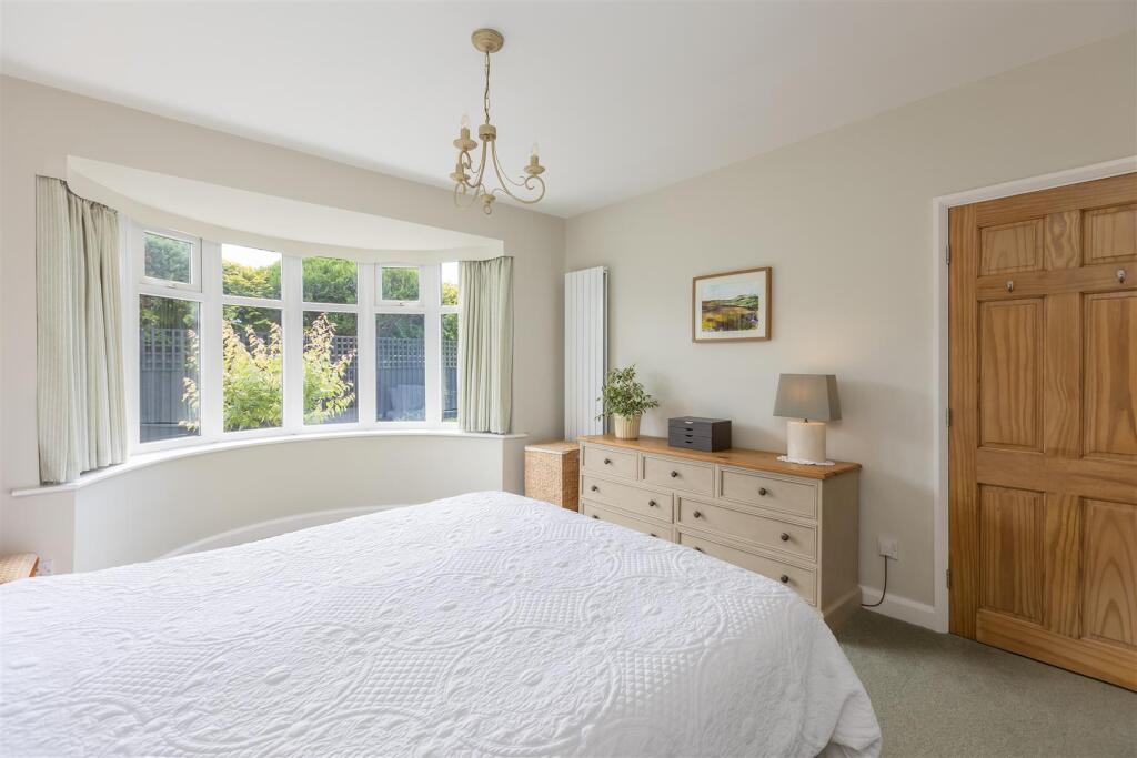 Haydon Croft Bedroom 1-2.jpg