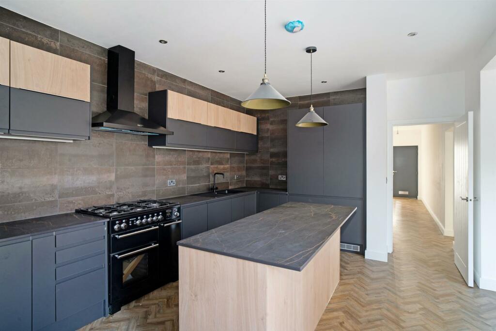 61633-88B Lansdown Road Cheltenham - (8)_low.jpg
