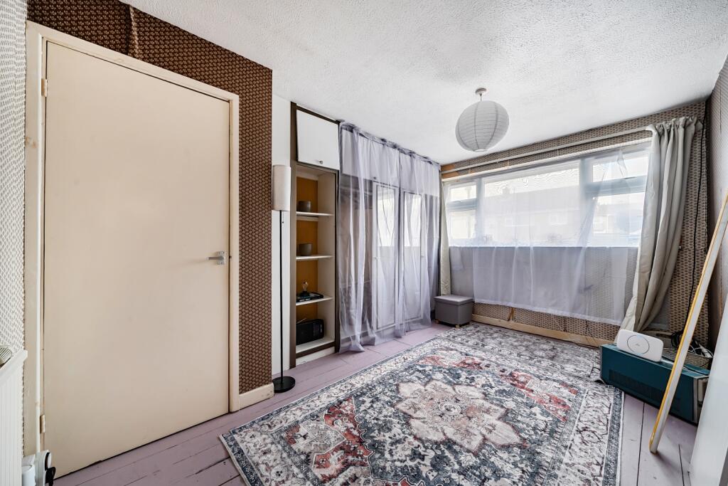 CWRT PENTWYN MASTER BEDROOM