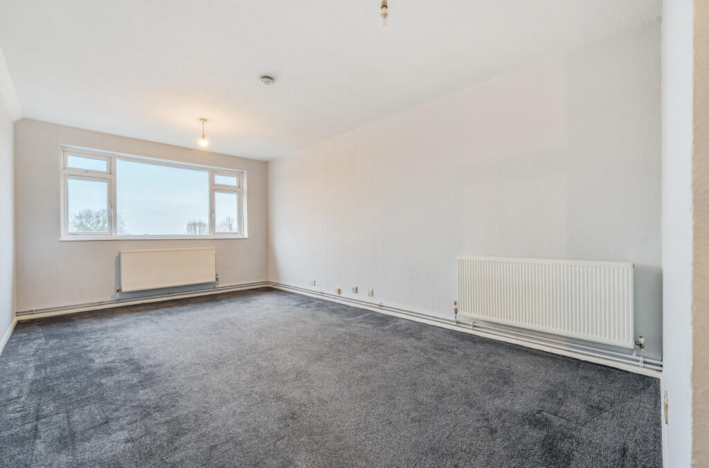 1388729-16-694b4c...