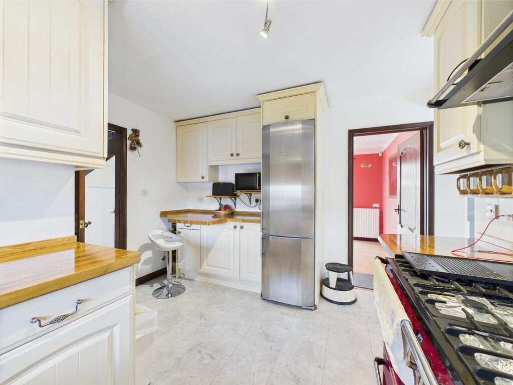 CAM04018G0-PR0234...