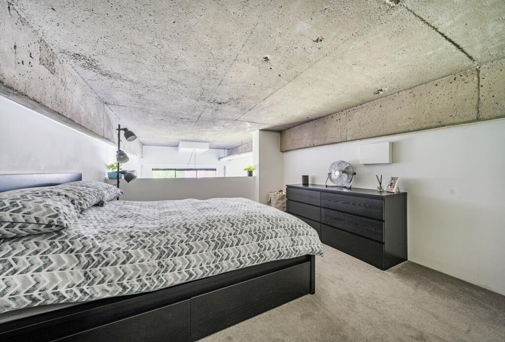 37-681b345a2dca4-...