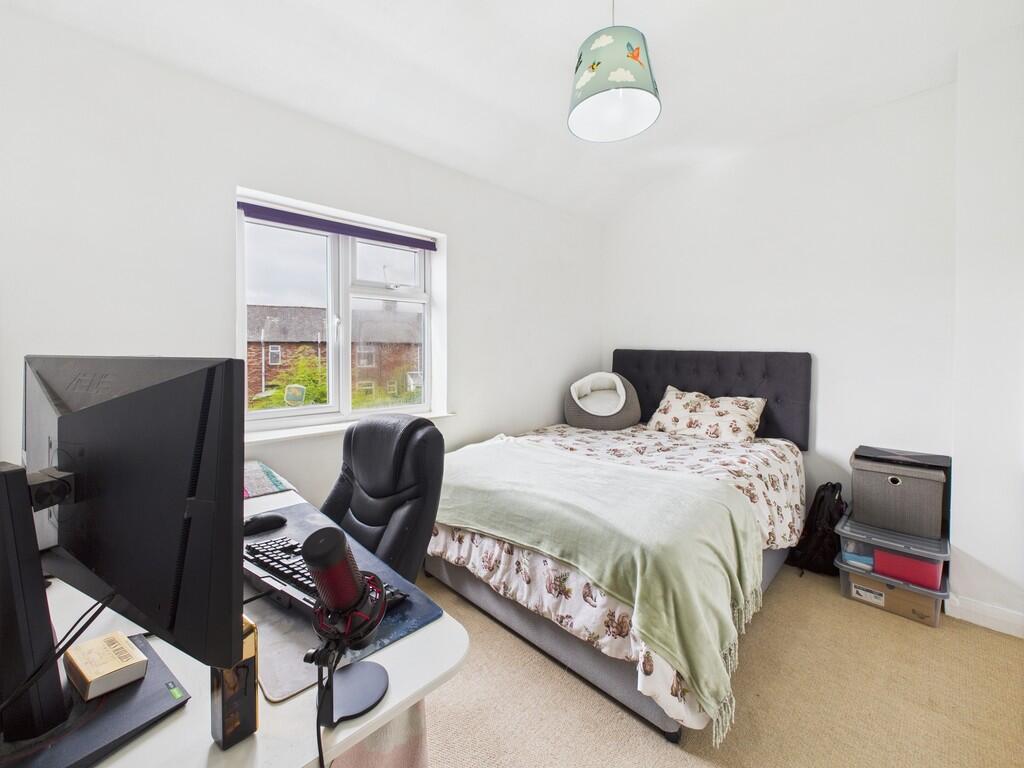 CAM02854G0-PR0427...