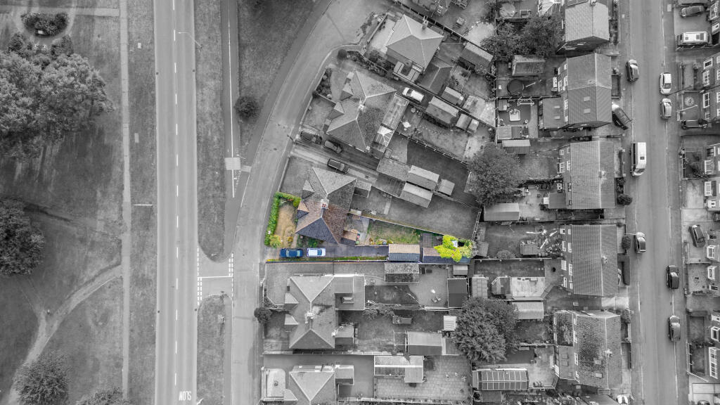 15 Woodland View-11 T202511071010.jpg