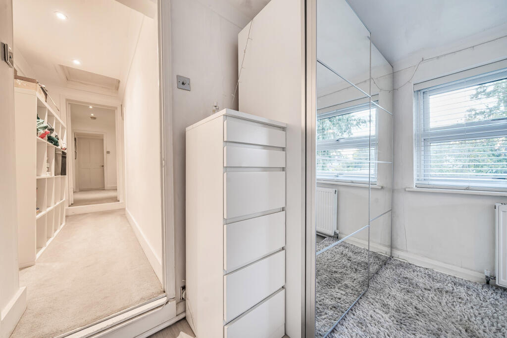 1363411-12-68e406...