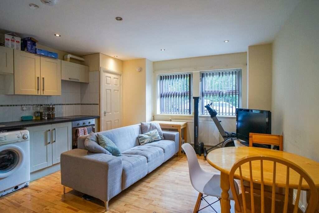 6_Harcourt_Road