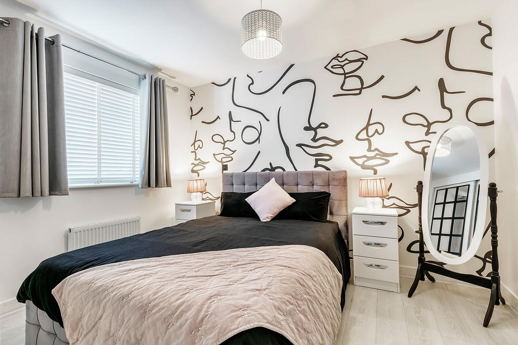 Master Bedroom an...