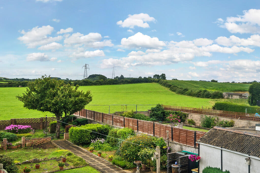 Countryside Bedro...