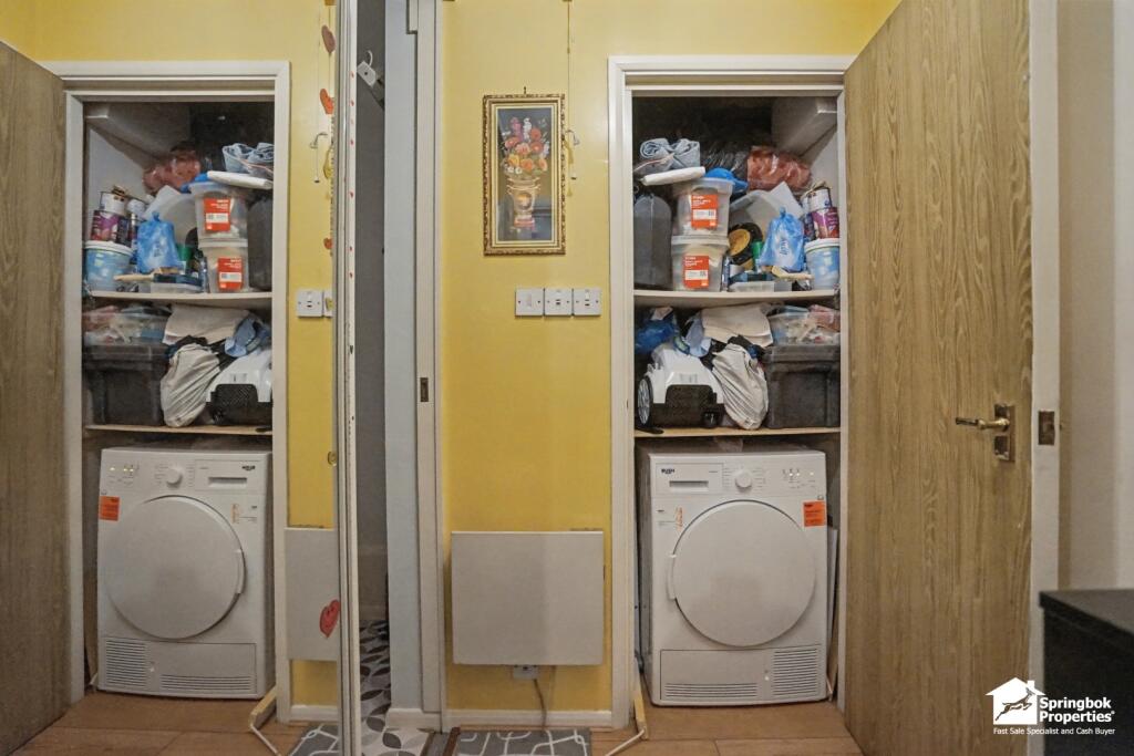 IMAGE 4